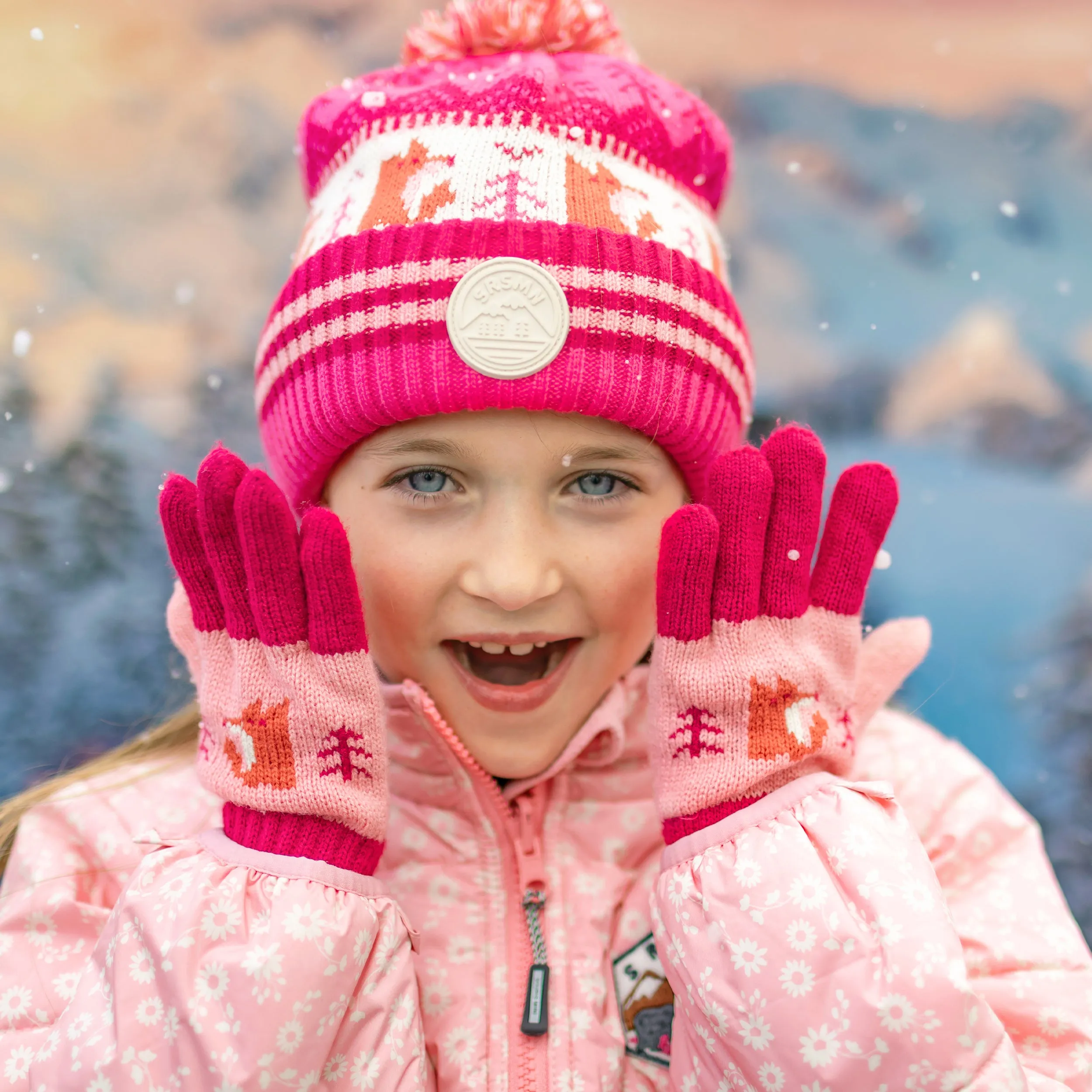 Gants roses et orange à motifs en maille, enfant || Pink and orange knitted gloves with print, child